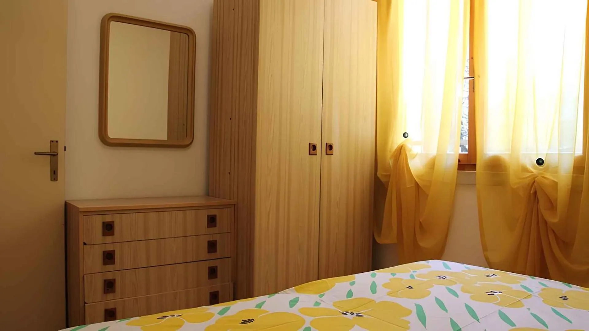 Apartments In Rosolina Mare 35721