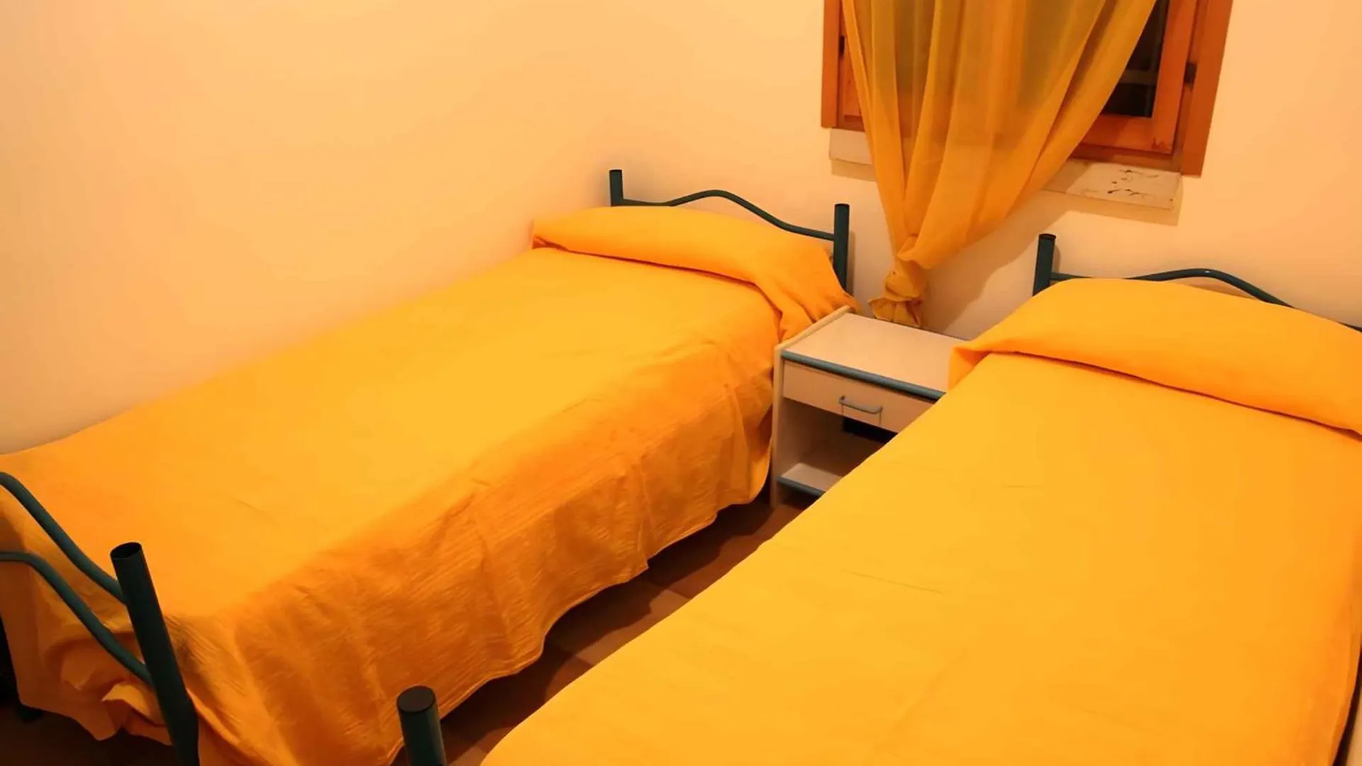Apartments In Rosolina Mare 35721